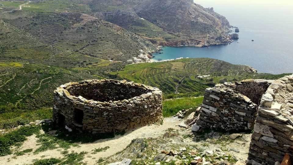 ∆ιαδροµές Φολεγάνδρου: Μία εκστρατεία για τη Φολέγανδρο, την φύση και τον πολιτισµό της