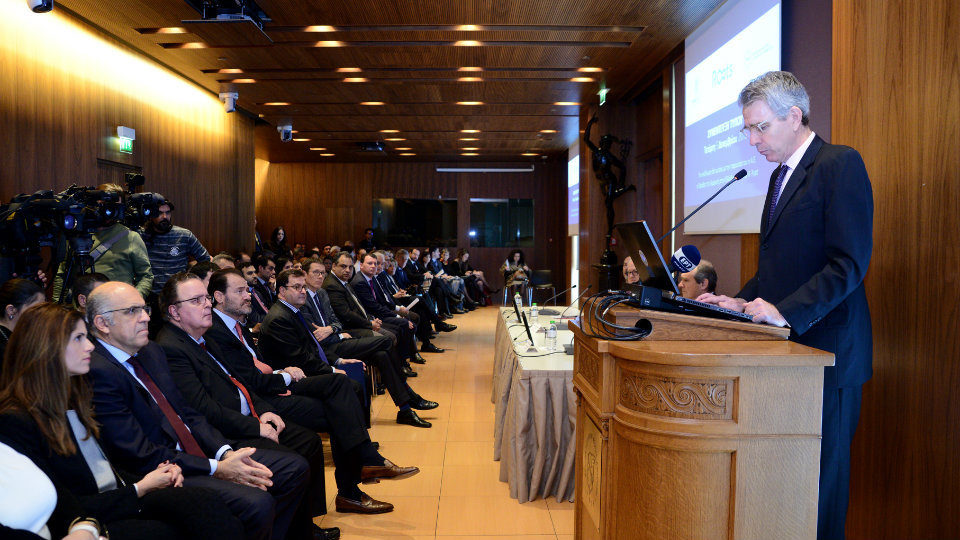 Έναρξη του προγράμματος Roots για τη στήριξη της μικρομεσαίας επιχειρηματικότητας