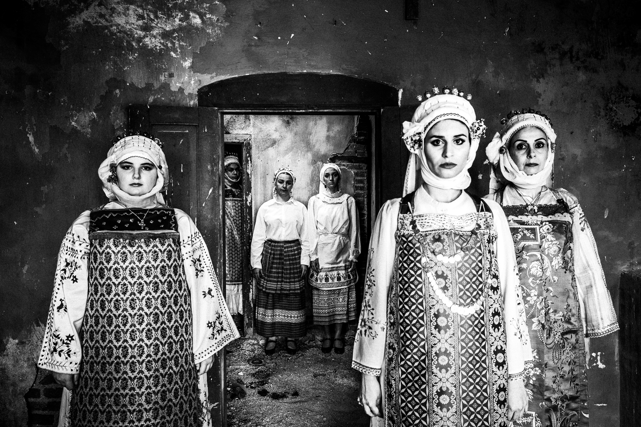 Παραδοσιακές-φορεσιές-από-τους-Ολύμπους-της-Χίου.jpg?mtime=20220915112507#asset:371650