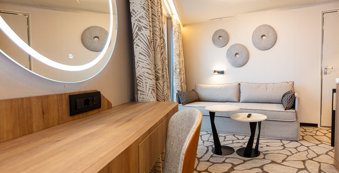 CELESTYAL_DISCOVERY_IMAGE_2.jpg?mtime=20250617125030#asset:552185