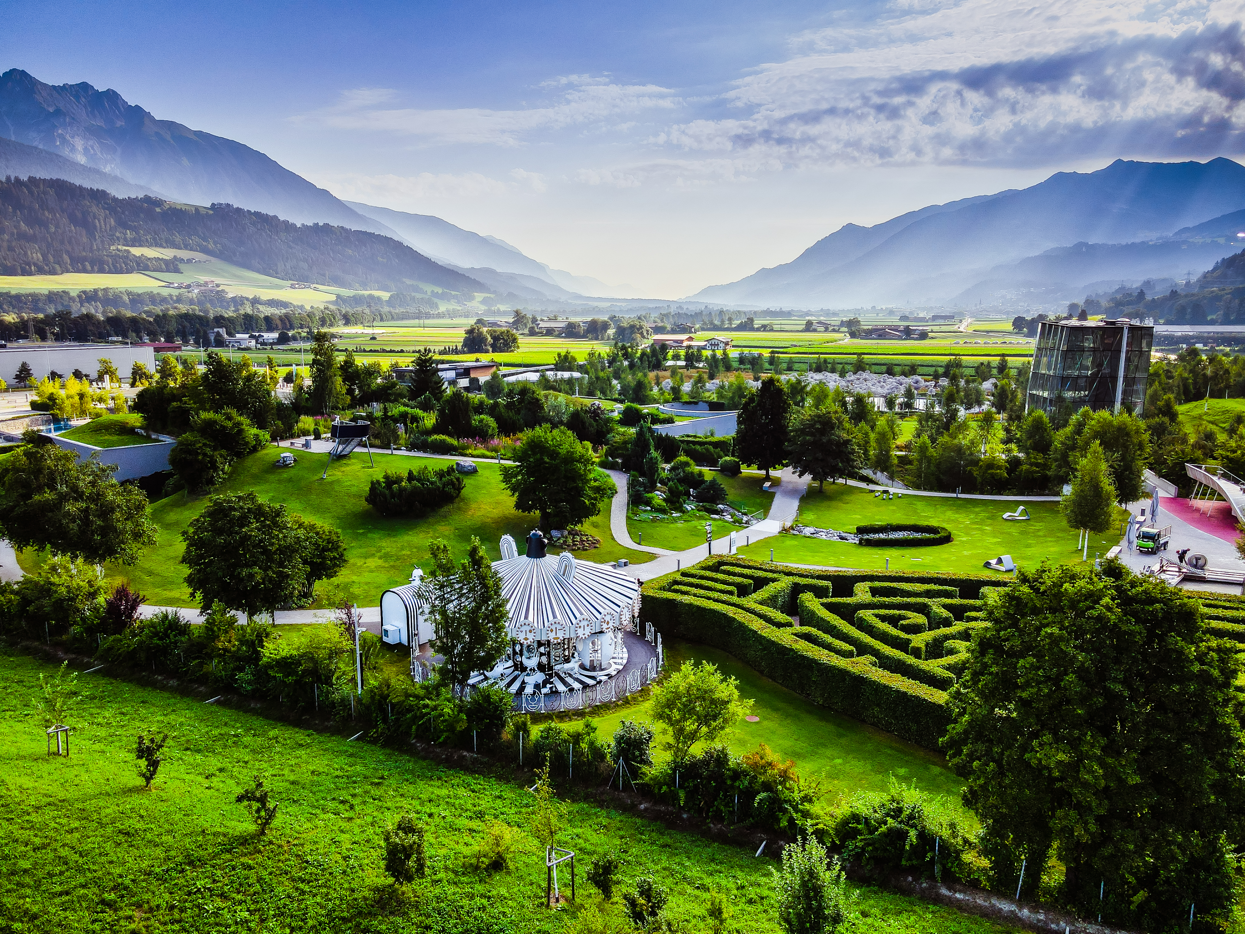 Carousel_Jaime_Hayon_004_cSwarovski_Kristallwelten.jpg?mtime=20251003155418#asset:567715