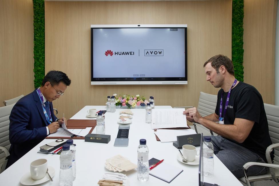 Huawei_AVOW.jpg?mtime=20240229181659#asset:464667