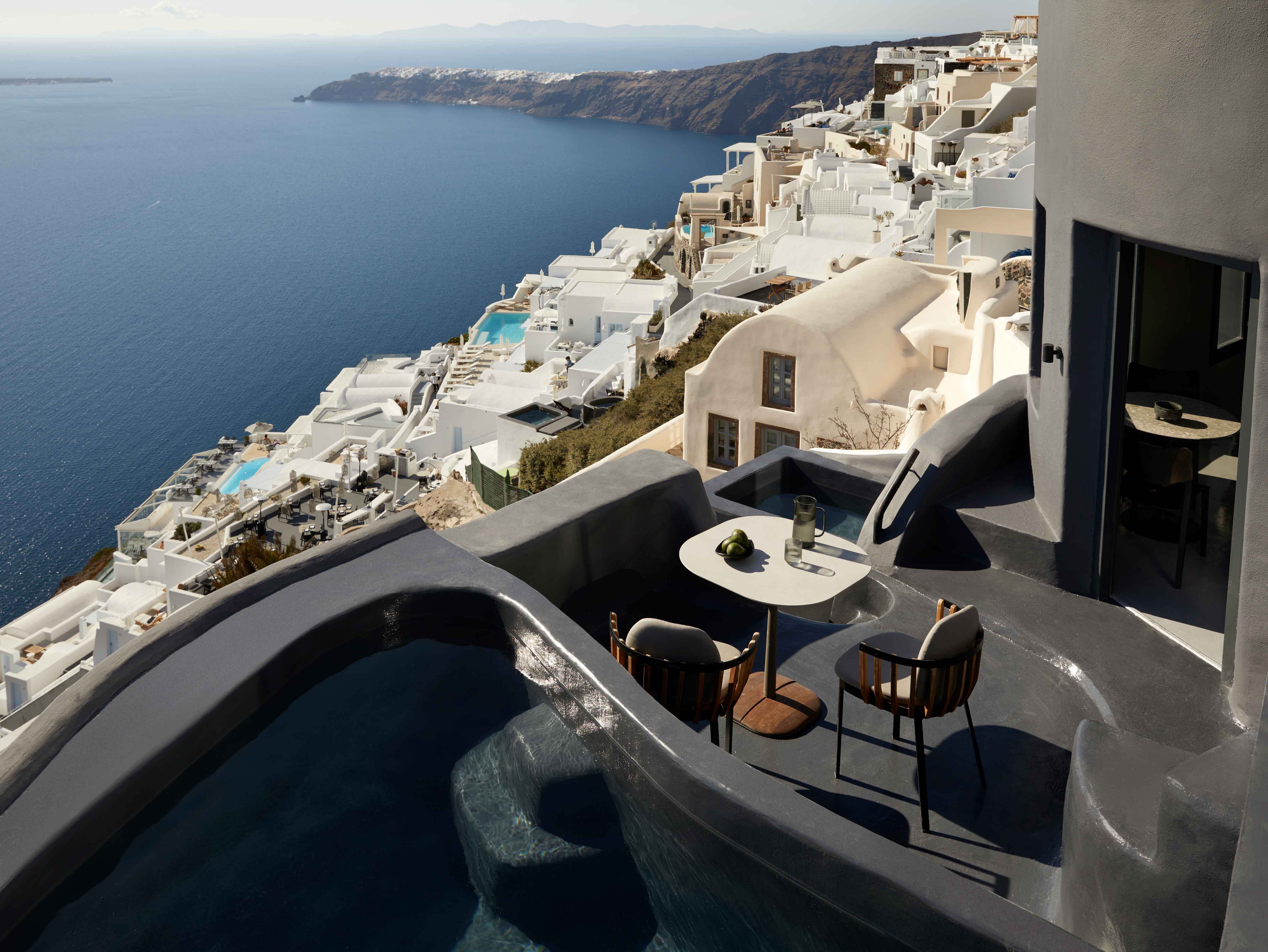 Kivotos-Santorini.jpg?mtime=20241022173644#asset:507820