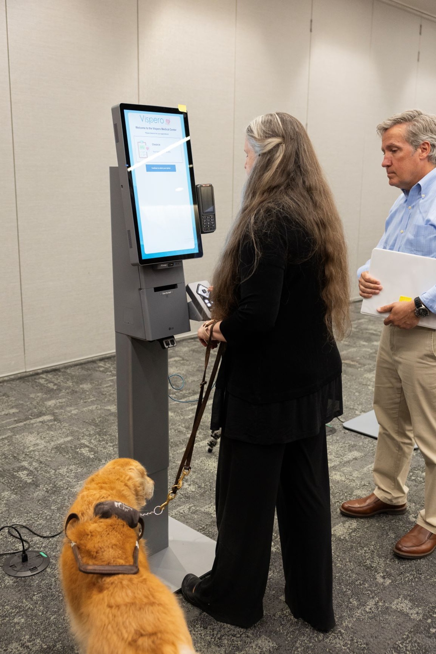 LG-Accessible-Kiosk_2.jpg?mtime=20251007123031#asset:568080