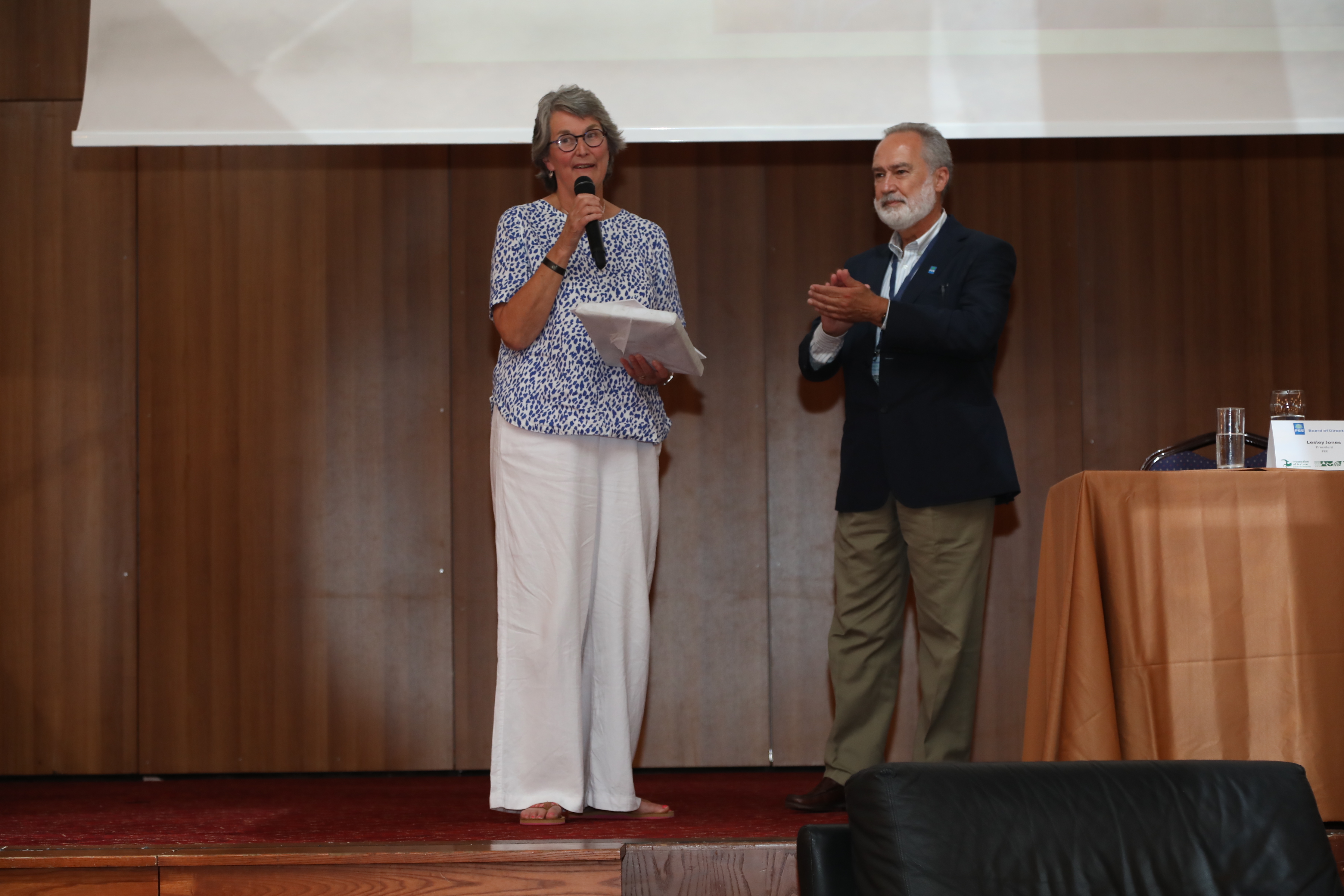 Lesley-Jones-Νίκος-Πέτρου.JPG?mtime=20250530123455#asset:549013