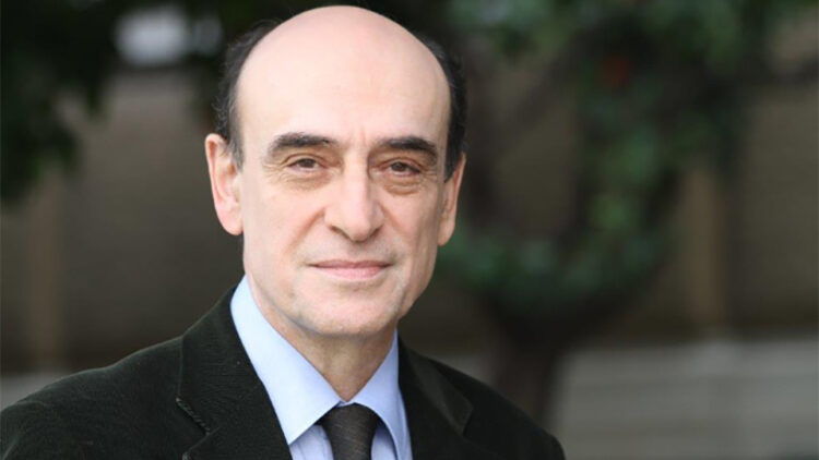 Π.Ε. Πετράκης, Καθηγητής Οικονομικών ΕΚΠΑ