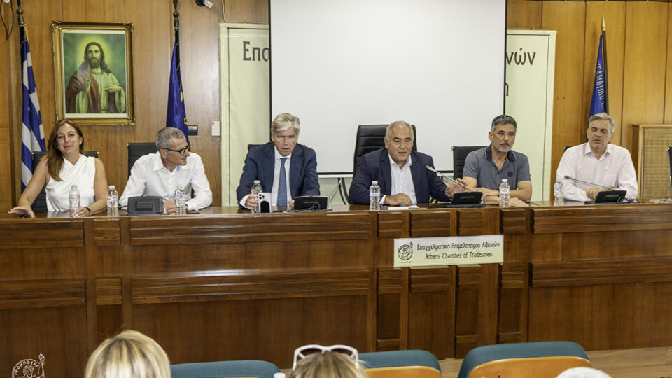 «Είμαστε μαζί» το μήνυμα διαμεσολάβησης και ασφαλιστικών εταιρειών για την υπερβολική αύξηση των νοσηλίων