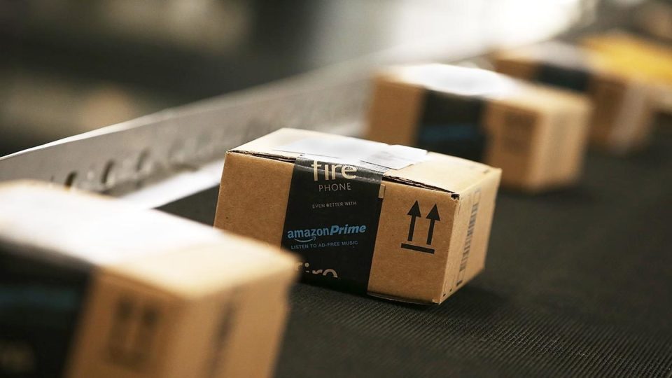 Η Amazon ετοιμάζεται να χτυπήσει και τη φαρμακευτική αγορά