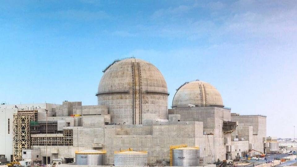 ΗΑΕ: Σε λειτουργία ο πρώτος πυρηνικός αντιδραστήρας του Barakah
