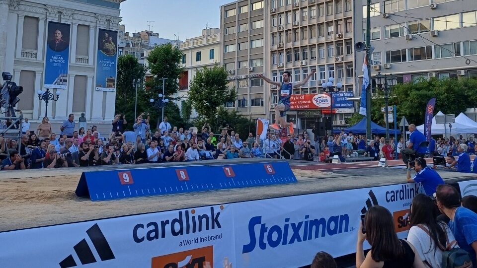 Χορηγός στο 1ο Piraeus Street Long Jump η Cardlink