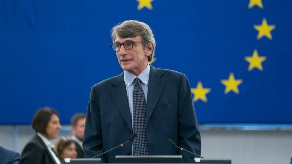 Πρόεδρος Ευρωκοινοβουλίου: Μη αποδεκτές οι περικοπές στην έρευνα και το Erasmus