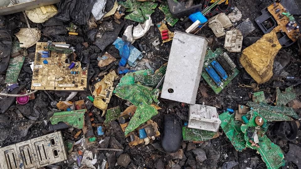 Ψηφιακά σκουπίδια 54 εκατ. μετρικών τόνων παρήγαγε ο πλανήτης το 2019