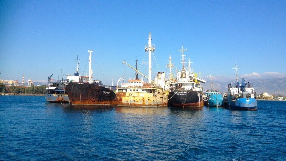 ΟΛΕ: Επιτροπή για την ανέλκυση επικίνδυνων πλοίων και ναυαγίων