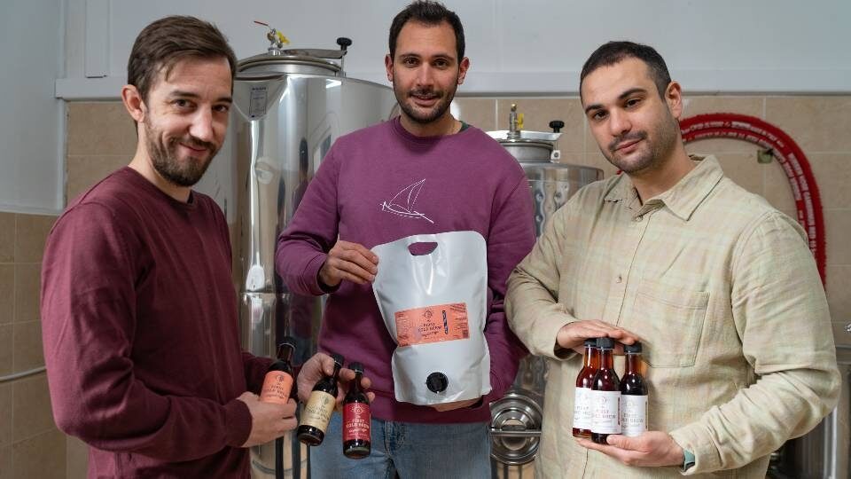 First Cold Brew: H πρώτη ελληνική εταιρεία παραγωγής καφέ κρύας εκχύλισης