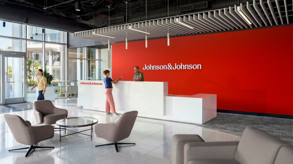 Johnson & Johnson: Νέα εποχή ως παγκόσμια εταιρεία υγειονομικής περίθαλψης με ανανεωμένη ταυτότητα