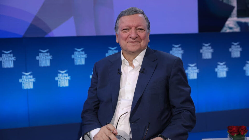 Barroso: «Μπορεί να μην είμαστε σε πόλεμο, αλλά βιώνουμε την τρίτη μεγαλύτερη διένεξη από τους δύο παγκόσμιους πολέμους»