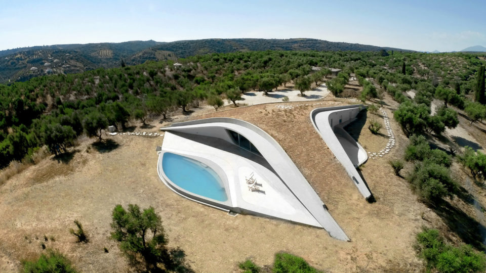 Η Villa Ypsilon στην Πελοπόννησο υποψήφια για το βραβείο κορυφαίας κατοικίας του κόσμου στο Archdaily