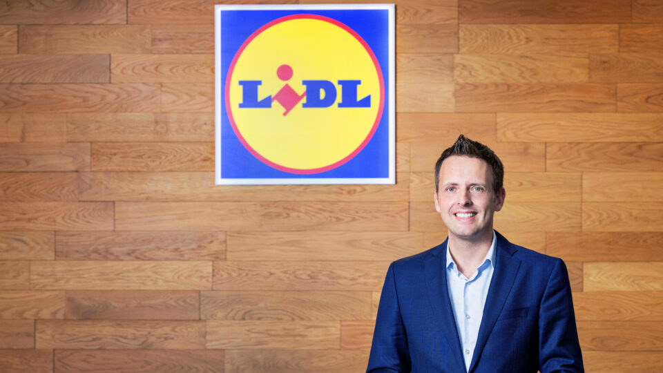 Lidl: Οι επενδύσεις των 120 εκατ. ευρώ, οι αυξήσεις μισθών και το αποτύπωμα σε κοινωνία - οικονομία