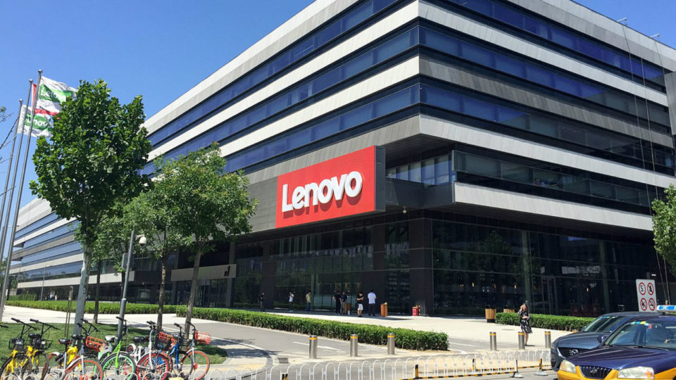Lenovo: Βελτιωμένα έσοδα και κερδοφορία για ένατο κατά σειρά τρίμηνο