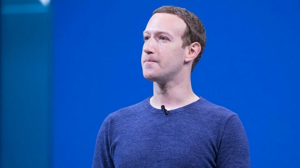 Zuckerberg: «Έρχονται οι συσκευές που θα ελέγχονται μόνο με τη σκέψη»