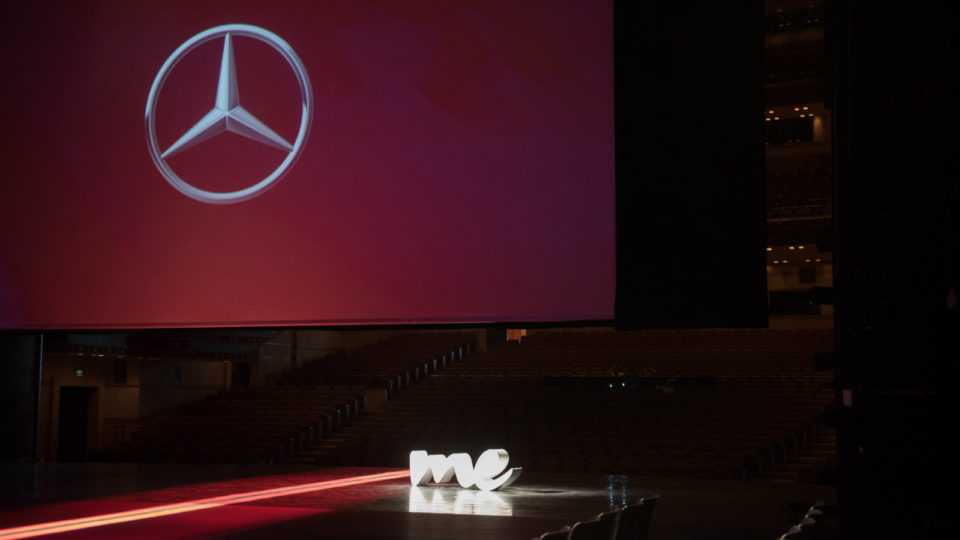 Mια νέα εποχή στις υπηρεσίες της Mercedes-Benz