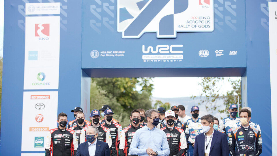 Την έναρξη του ΕΚΟ Acropolis Rally of Gods 2021 κήρυξε ο πρωθυπουργός