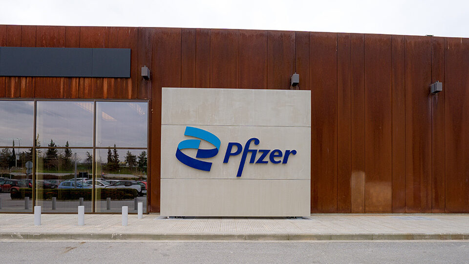 ​Pfizer: Νέες συνεργασίες με το ΙΤΕ και το ΕΚΠΑ για το CDI