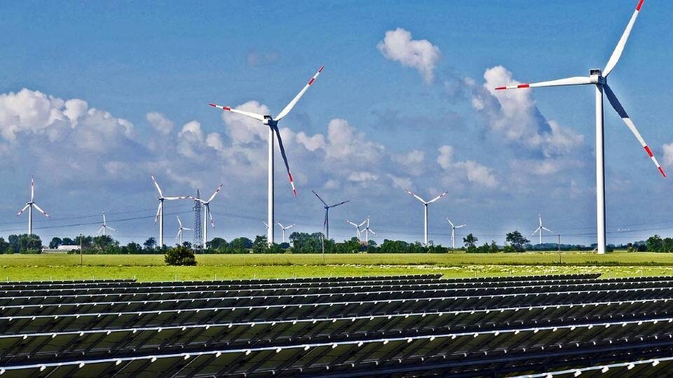 ΧΑ - 1st Energy Conference: Στο επίκεντρο οι επενδύσεις σε Ανανεώσιμες Πηγές Ενέργειας 