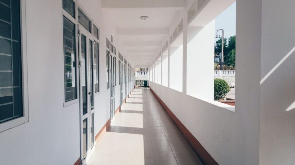 ΣΔΙΤ: Προσωρινός ανάδοχος Μυτιληναίος- ΑΤΕΣΕ για τις 17 σχολικές μονάδες στη Κ. Μακεδονία