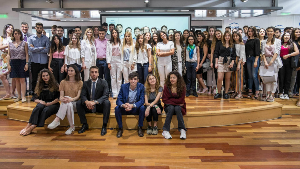 Το Deree – The American College of Greece τιμά τους φοιτητές του και υπότροφους του Ιδρύματος Σταύρος Νιάρχος