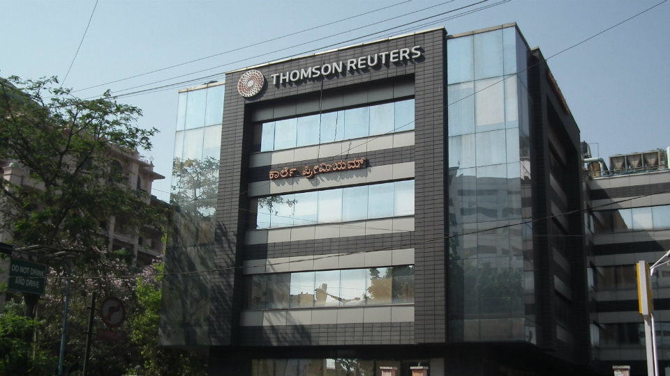 Ο όμιλος Thomson Reuters καταργεί 3.200 θέσεις εργασίας