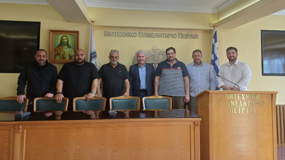 Η ΕΝΚΑΣ Πειραιά σε συνάντηση με τη διοίκηση του ΒΕΠ - Συζήτηση για κρίσιμα θέματα