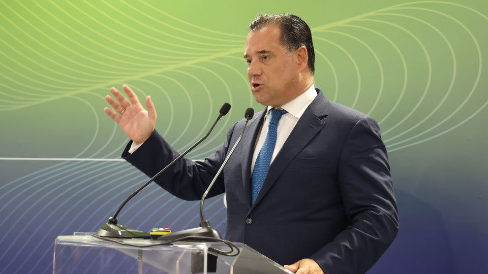 ΥΠΑΝΕΠ: Έγκριση δύο νέων στρατηγικών επενδύσεων συνολικού προϋπολογισμού άνω των 287 εκατ. ευρώ