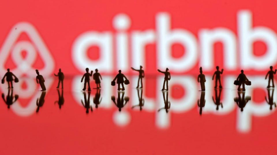 Πανελλήνιος Σύλλογος Προστασίας Ενοικιαστών: Το Airbnb προκαλεί μπαράζ εξώσεων