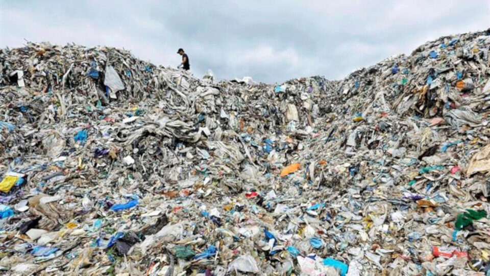 ​ΥΠΕΝ: Μείωση 10 προστίμων για παράνομους χώρους ανεξέλεγκτης διάθεσης αποβλήτων από το ΔΕΕ
