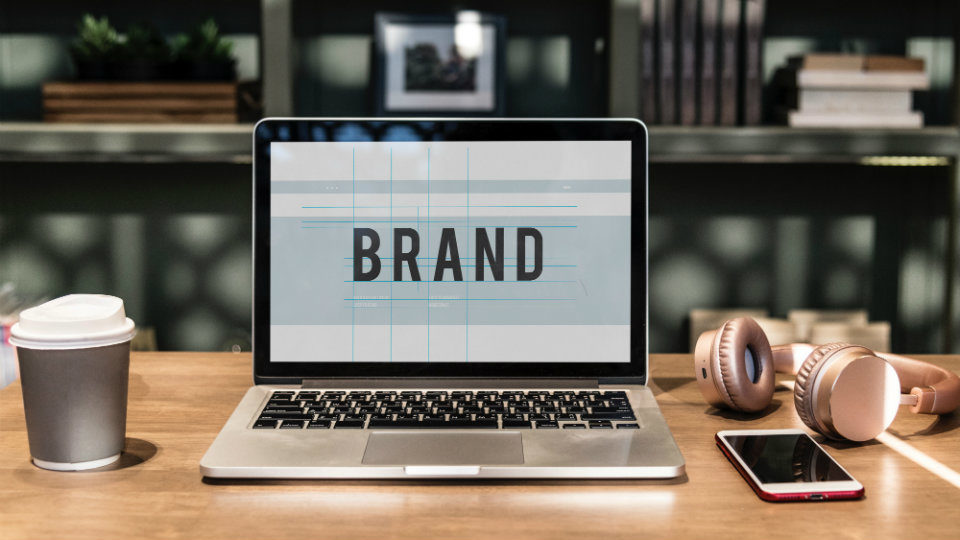 Γιατί το self-branding οδηγεί στο χτίσιμο δυνατών business brands;