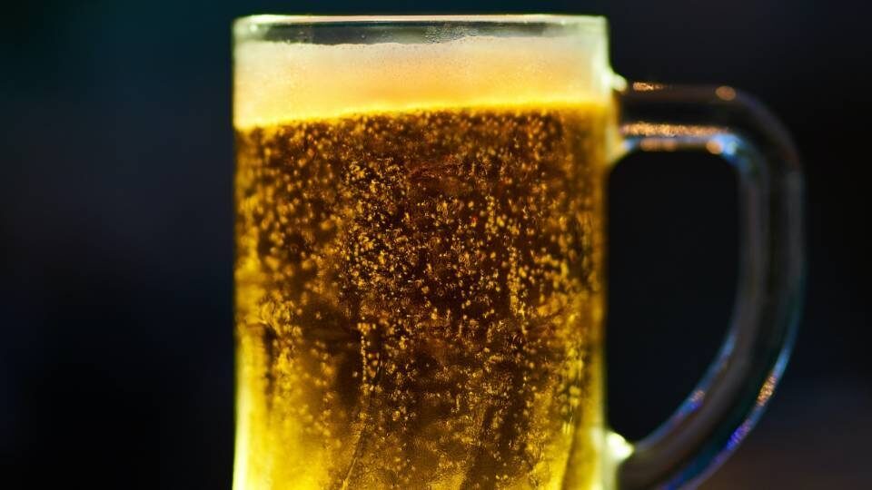Μπύρα που δεν διατέθηκε λόγω του lockdown μετατρέπεται σε ανανεώσιμη ενέργεια