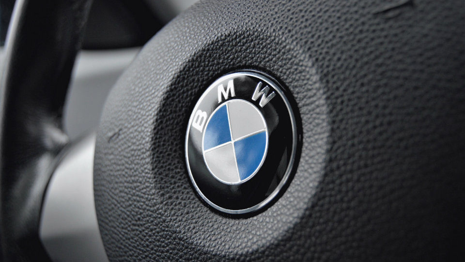 BMW: Η πρώτη αυτοκινητοβιομηχανία που παίρνει τον έλεγχο θυγατρικής στην Κίνα