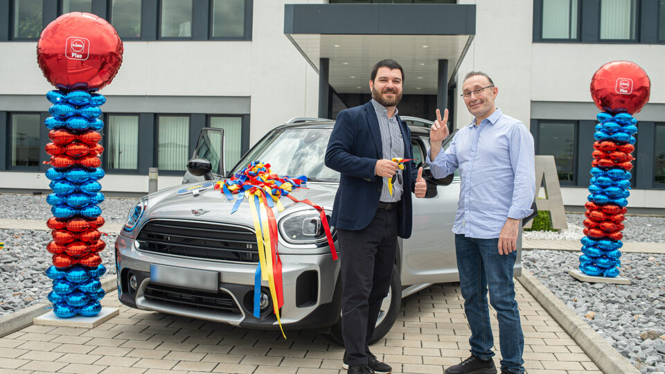 1 Mini Cooper Countryman σ' έναν υπερτυχερό του Lidl Plus!