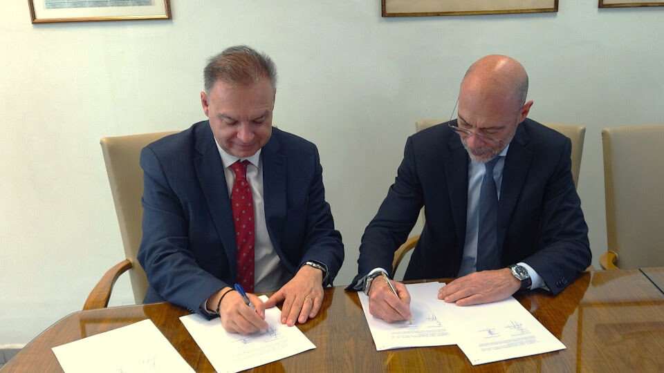 Σύμφωνο συνεργασίας μεταξύ CompeteGR και ΚΕΠΕ