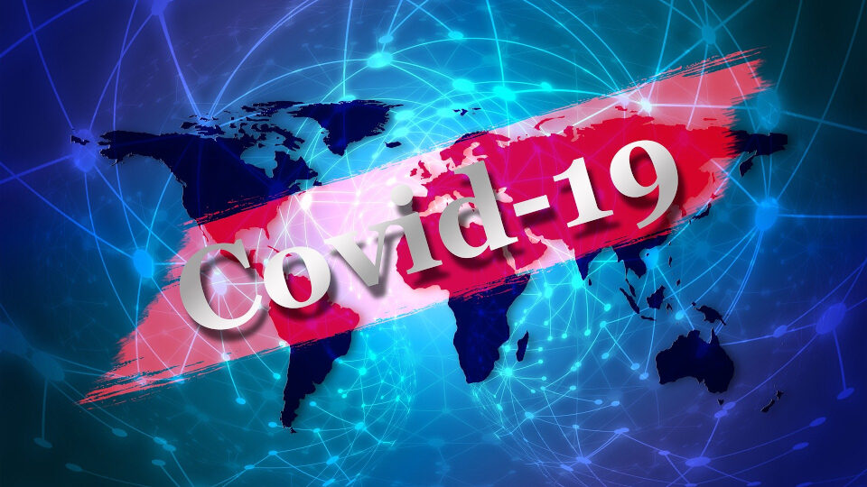 Lloyd’s: Από τον Οκτώβριο θα ασφαλίζουν τη μεταφορά, αποθήκευση του εμβολίου Covid-19
