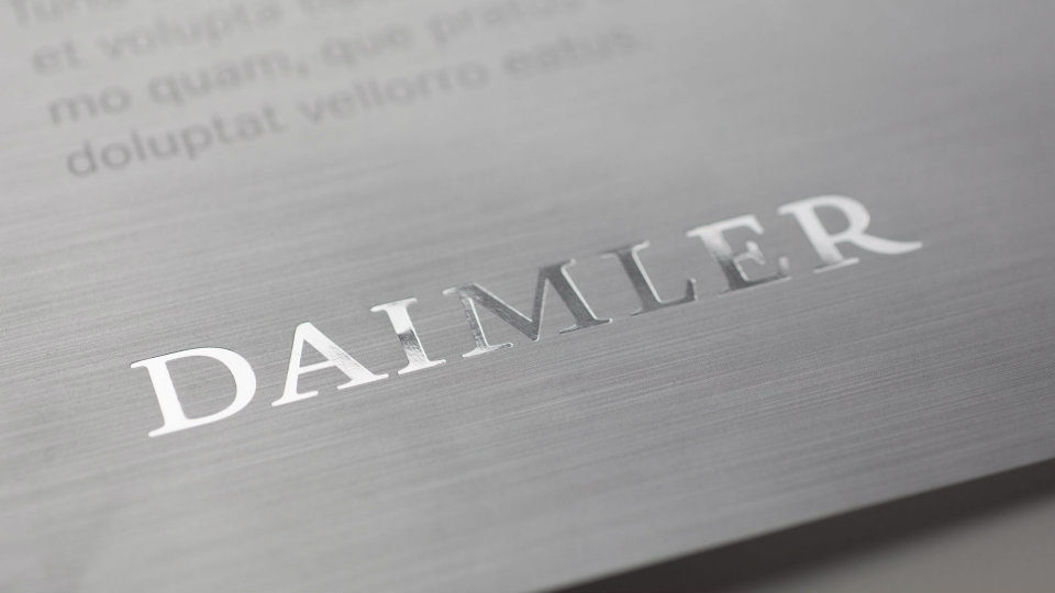 Daimler: Επενδύει 20 δισ. ευρώ για μπαταρίες, με στόχο την ηλεκτροκίνηση