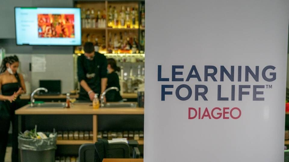 Diageo Learning for Life: Στήριξη στην κοινωνία και τους σημαντικότερους πυλώνες της οικονομίας