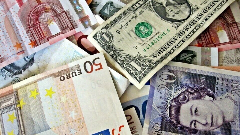ΕΚΤ: Ενισχύεται η χρήση του ευρώ ως παγκόσμιου αποθεματικού νομίσματος