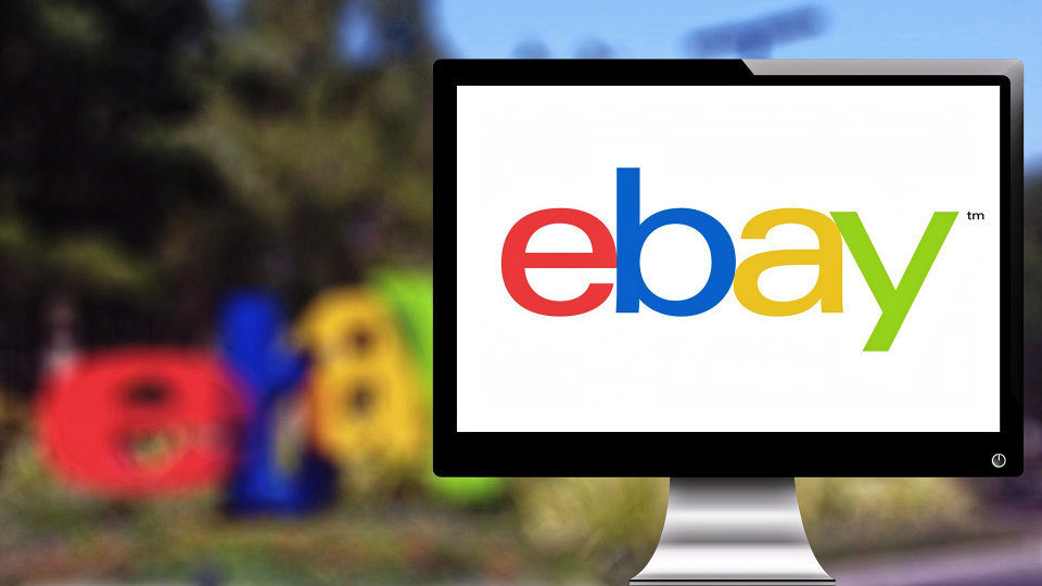 eBay εναντίον Amazon για παράνομο «κυνήγι» πωλητών