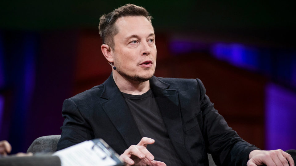 Musk: «Υπάρχουν πάρα πολλοί με Μεταπτυχιακό στη Διοίκηση Επιχειρήσεων»