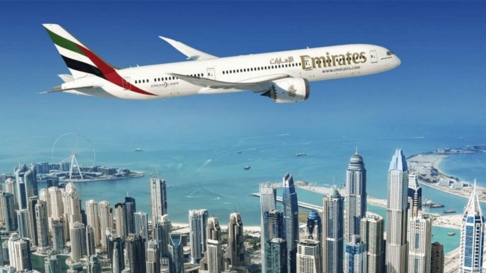 Emirates: Οι στόχοι για Ελλάδα, πιλοτάρει επιβατικές και εμπορευματικές μεταφορές