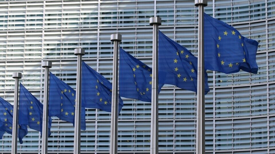 Η ΕΕ υποστηρίζει την πρόταση των ΗΠΑ για έναν παγκόσμιο ελάχιστο εταιρικό φόρο