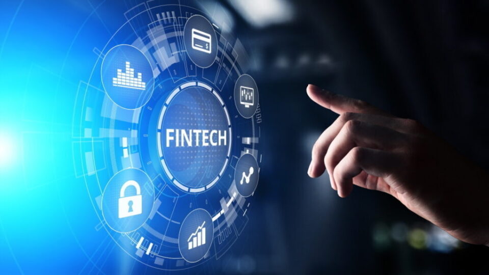 Χρηματοδοτήσεις σε fintech: Logistics και πράσινες επενδύσεις αντιστέκονται στις πιέσεις - Οι τάσεις