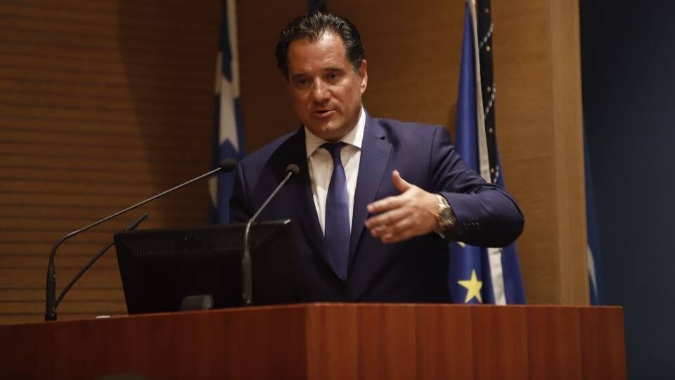 «Γενναία μείωση» της προκαταβολής φόρου προανήγγειλε ο Άδωνις Γεωργιάδης